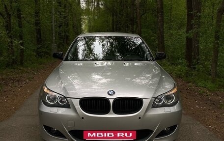 BMW 5 серия, 2003 год, 970 000 рублей, 2 фотография