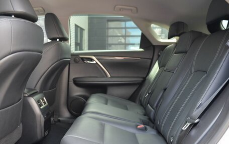 Lexus RX IV рестайлинг, 2021 год, 5 090 000 рублей, 28 фотография