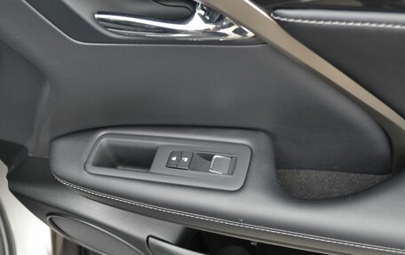 Lexus RX IV рестайлинг, 2021 год, 5 090 000 рублей, 32 фотография