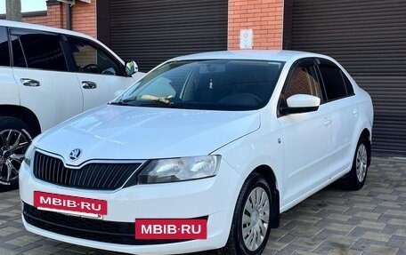 Skoda Rapid I, 2015 год, 690 000 рублей, 2 фотография