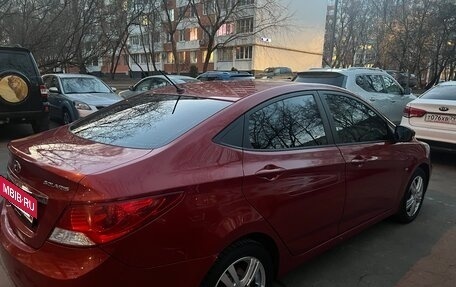 Hyundai Solaris II рестайлинг, 2013 год, 930 000 рублей, 3 фотография