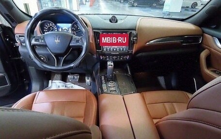 Maserati Levante I, 2021 год, 4 950 000 рублей, 6 фотография