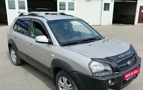 Hyundai Tucson III, 2005 год, 820 000 рублей, 2 фотография