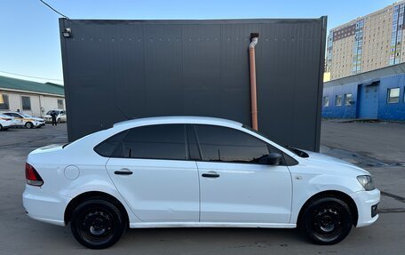 Volkswagen Polo VI (EU Market), 2017 год, 520 000 рублей, 3 фотография