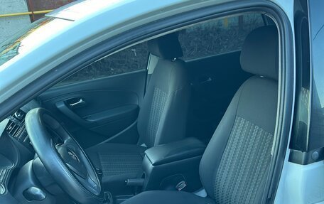 Volkswagen Polo VI (EU Market), 2017 год, 520 000 рублей, 10 фотография