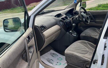 Mitsubishi RVR III рестайлинг, 2001 год, 330 000 рублей, 8 фотография
