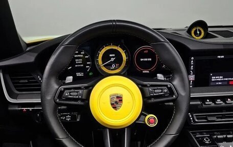 Porsche 911, 2021 год, 12 350 000 рублей, 10 фотография