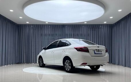 Toyota Vios III, 2022 год, 1 200 000 рублей, 4 фотография