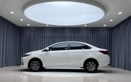 Toyota Vios III, 2022 год, 1 200 000 рублей, 3 фотография