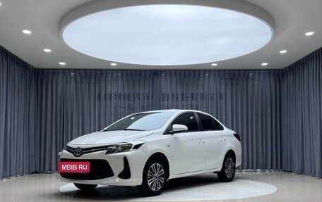 Toyota Vios III, 2022 год, 1 200 000 рублей, 2 фотография