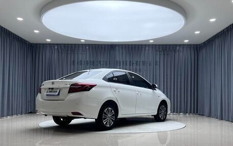 Toyota Vios III, 2022 год, 1 200 000 рублей, 6 фотография