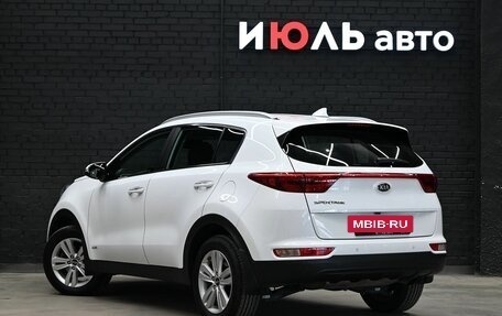 KIA Sportage IV рестайлинг, 2017 год, 2 099 000 рублей, 5 фотография