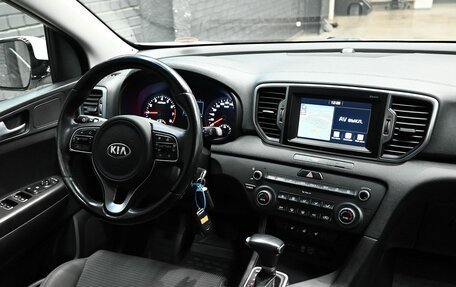 KIA Sportage IV рестайлинг, 2017 год, 2 099 000 рублей, 13 фотография