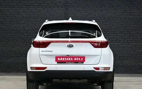 KIA Sportage IV рестайлинг, 2017 год, 2 099 000 рублей, 6 фотография