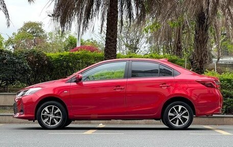 Toyota Vios III, 2022 год, 1 200 000 рублей, 2 фотография