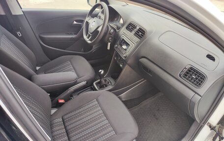 Volkswagen Polo VI (EU Market), 2018 год, 1 200 000 рублей, 11 фотография