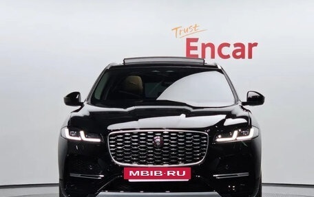 Jaguar F-Pace, 2023 год, 4 460 000 рублей, 3 фотография