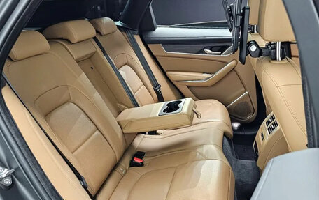 Jaguar F-Pace, 2023 год, 4 460 000 рублей, 12 фотография