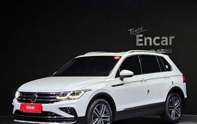 Volkswagen Tiguan II, 2022 год, 3 450 000 рублей, 1 фотография