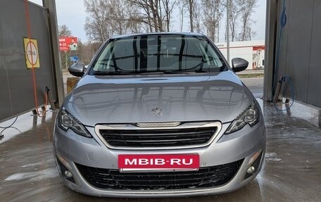 Peugeot 308 II, 2014 год, 890 000 рублей, 10 фотография