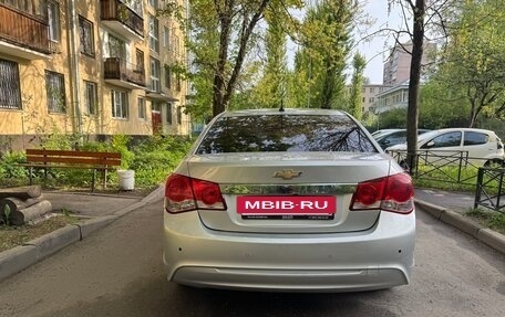 Chevrolet Cruze II, 2012 год, 850 000 рублей, 3 фотография
