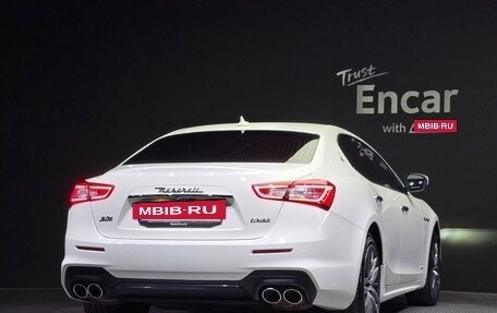 Maserati Ghibli, 2021 год, 5 950 000 рублей, 3 фотография