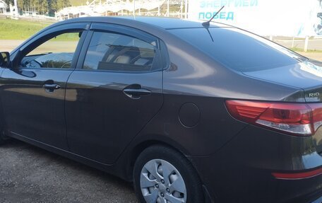 KIA Rio III рестайлинг, 2016 год, 995 000 рублей, 3 фотография
