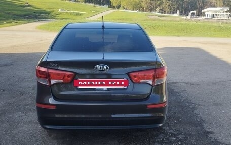 KIA Rio III рестайлинг, 2016 год, 995 000 рублей, 2 фотография