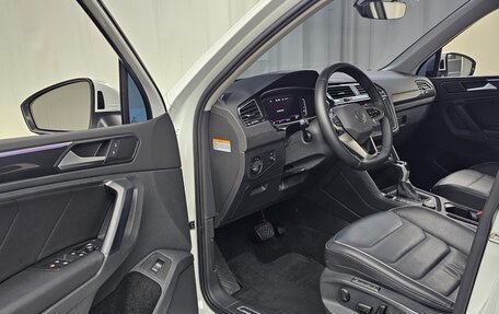 Volkswagen Tiguan II, 2022 год, 3 450 000 рублей, 15 фотография