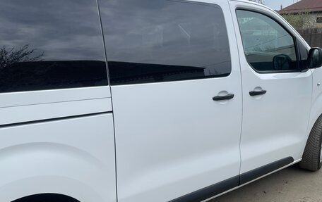 Opel Vivaro, 2020 год, 2 800 000 рублей, 5 фотография