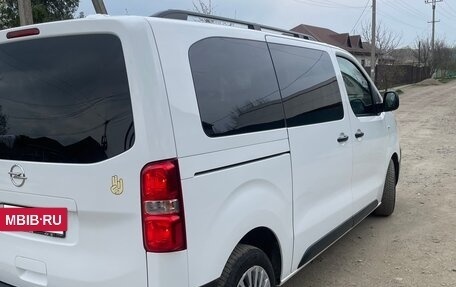 Opel Vivaro, 2020 год, 2 800 000 рублей, 6 фотография