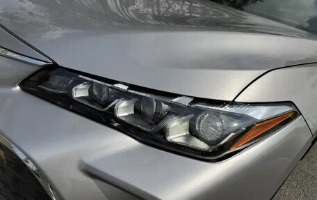 Toyota Avalon, 2021 год, 2 350 000 рублей, 8 фотография