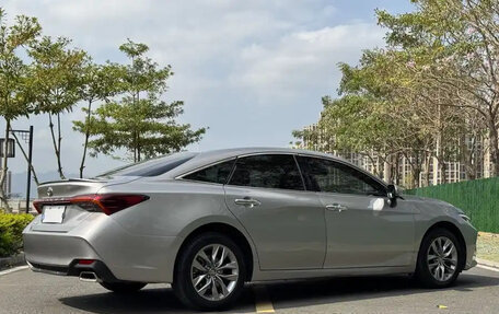 Toyota Avalon, 2021 год, 2 350 000 рублей, 9 фотография
