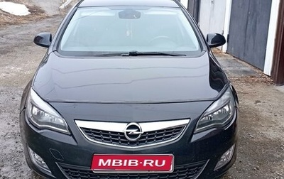 Opel Astra J, 2010 год, 570 000 рублей, 1 фотография