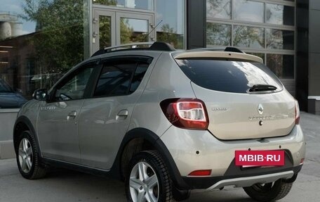 Renault Sandero II рестайлинг, 2016 год, 950 000 рублей, 7 фотография