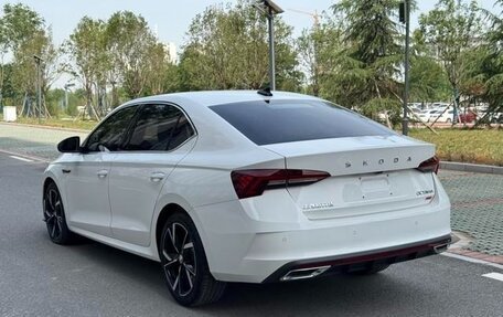 Skoda Octavia IV, 2022 год, 1 690 300 рублей, 5 фотография