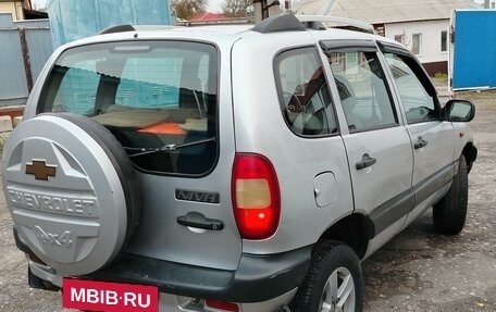 Chevrolet Niva I рестайлинг, 2003 год, 300 000 рублей, 2 фотография