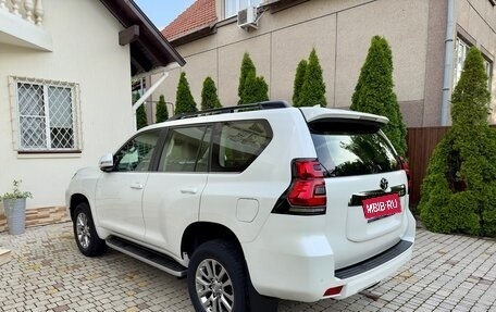 Toyota Land Cruiser Prado 150 рестайлинг 2, 2019 год, 7 100 000 рублей, 16 фотография
