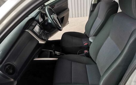 Toyota Corolla, 2018 год, 1 300 000 рублей, 14 фотография