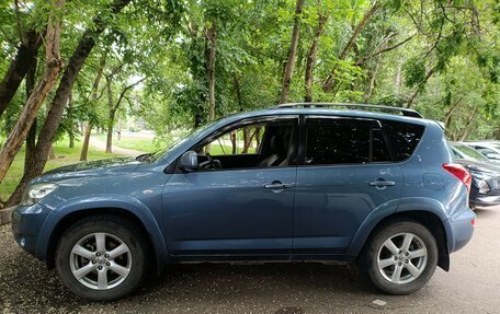 Toyota RAV4, 2008 год, 1 300 000 рублей, 24 фотография