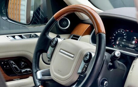 Land Rover Range Rover IV рестайлинг, 2019 год, 6 800 000 рублей, 14 фотография