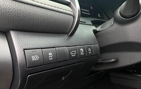 Toyota Camry, 2023 год, 3 900 000 рублей, 21 фотография
