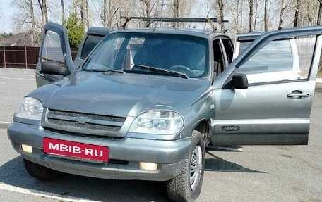 Chevrolet Niva I рестайлинг, 2005 год, 289 000 рублей, 8 фотография