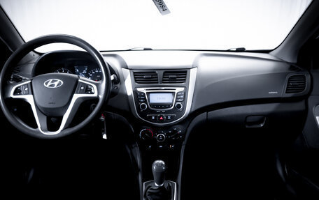 Hyundai Solaris II рестайлинг, 2013 год, 760 000 рублей, 13 фотография