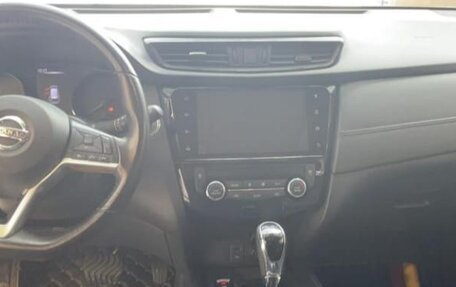 Nissan X-Trail, 2021 год, 2 200 000 рублей, 4 фотография