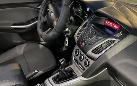 Ford Focus III, 2012 год, 17 фотография