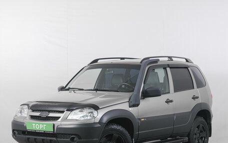 Chevrolet Niva I рестайлинг, 2018 год, 849 000 рублей, 3 фотография