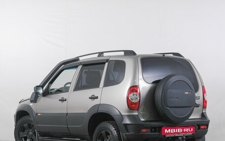 Chevrolet Niva I рестайлинг, 2018 год, 849 000 рублей, 4 фотография
