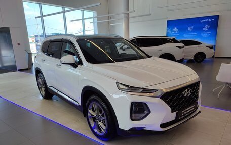 Hyundai Santa Fe III рестайлинг, 2018 год, 3 370 000 рублей, 3 фотография