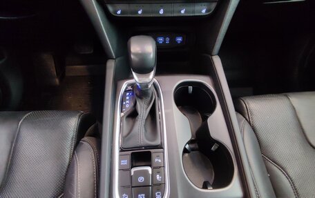 Hyundai Santa Fe III рестайлинг, 2018 год, 3 370 000 рублей, 17 фотография